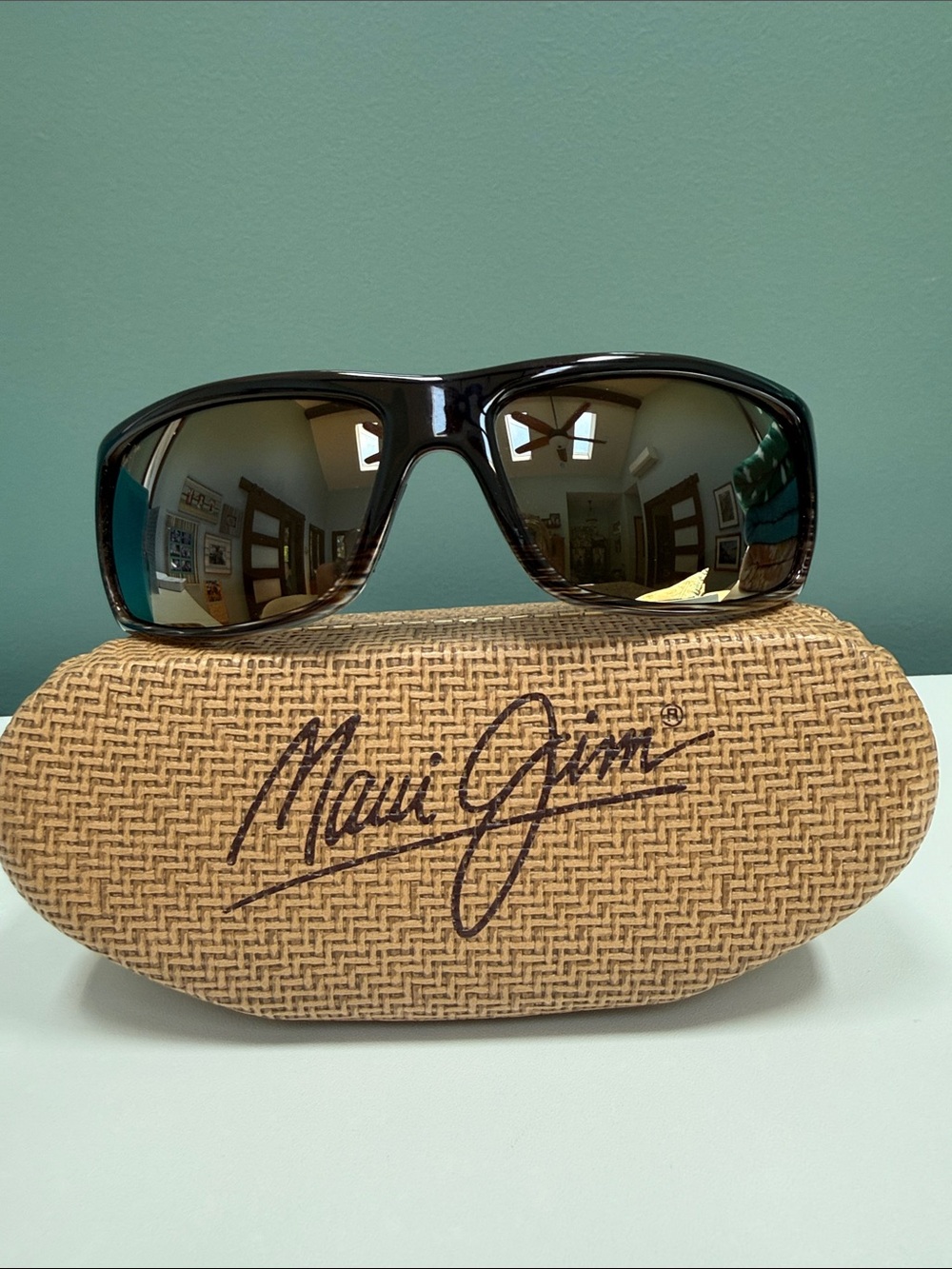 Maui Jim World Cup chocolate fade striped frame and polarized lenses